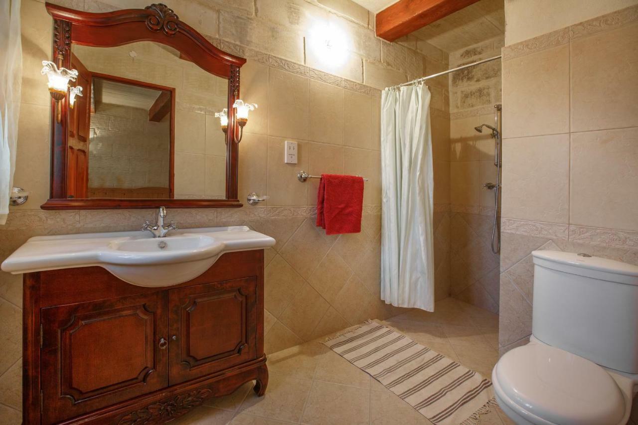 Il-Palma Holiday Farmhouse With Sunny Private Pool In Island Of Gozo 가르브 외부 사진